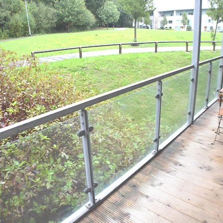 Brentwood Town Retreat - Large 2 Bedroom Apartment Εξωτερικό φωτογραφία