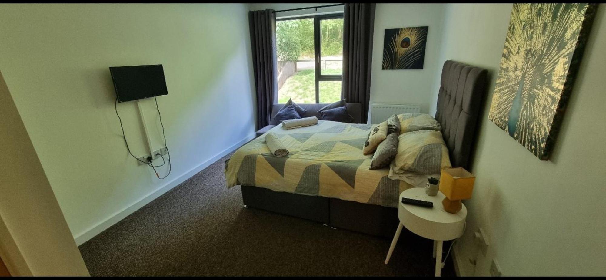 Brentwood Town Retreat - Large 2 Bedroom Apartment Δωμάτιο φωτογραφία